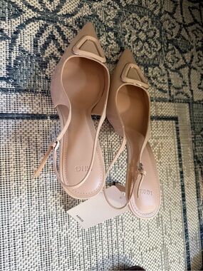 NUDE NWT mango heels